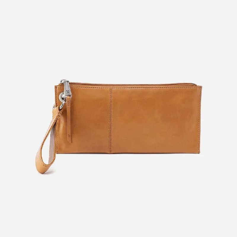 HOBO : Vida Wristlet in Polished Leathe - Natural