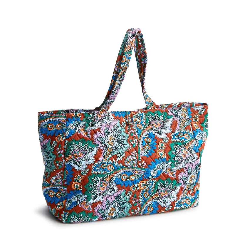 Vera Bradley : Hathaway Tote Bag - Flowers + feathers in Cotton gabardine